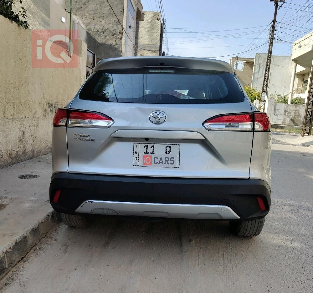 تويوتا كورولا كروس